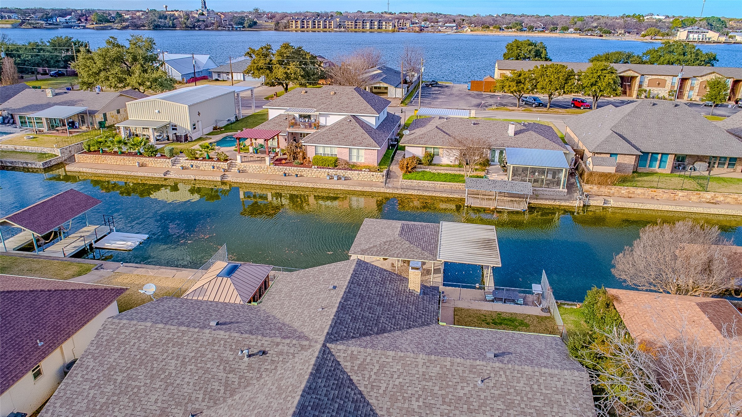 704 Tahiti Drive Granbury TX 76048