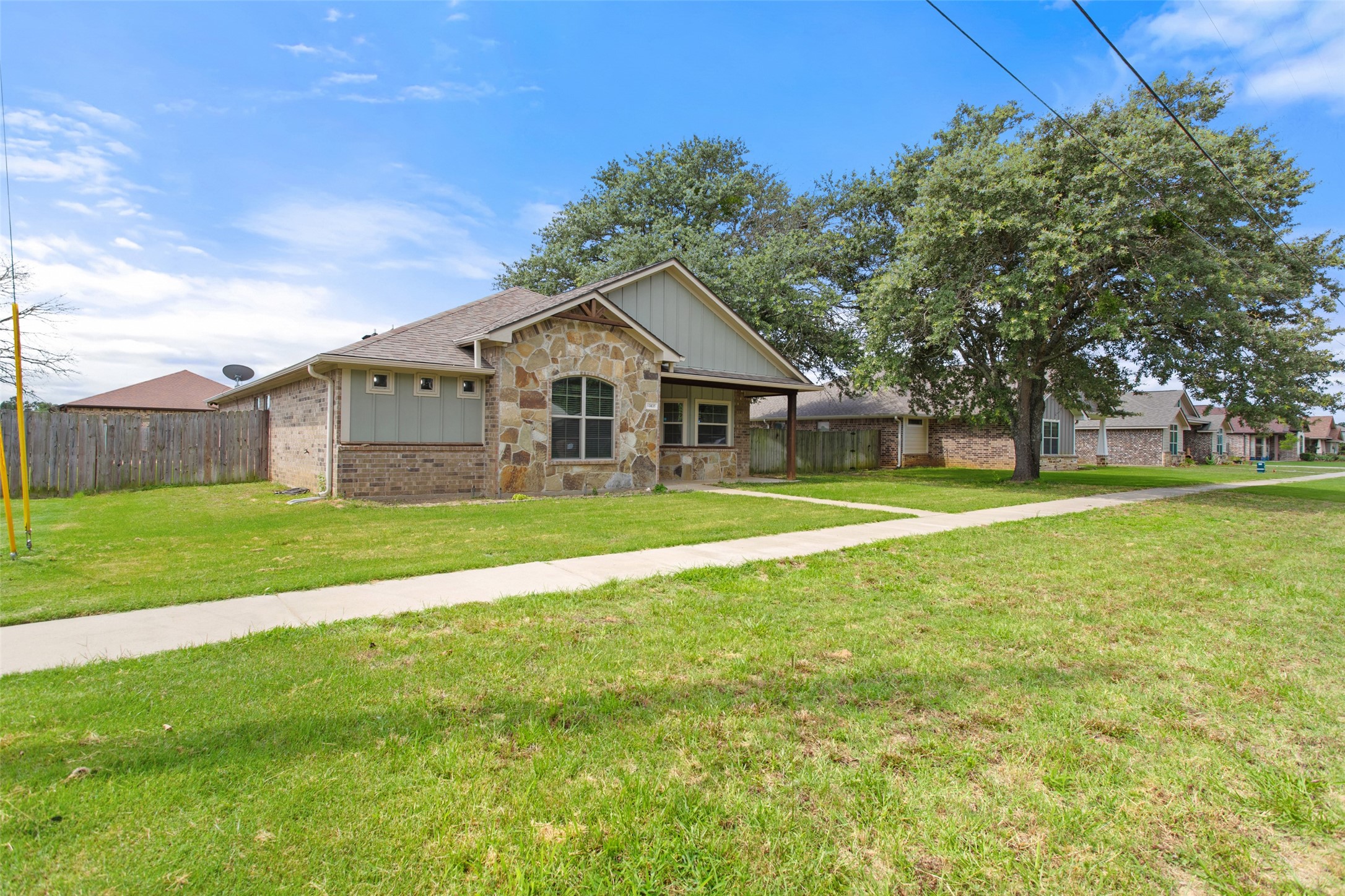 13835 County Road 4200 Lindale TX 75771