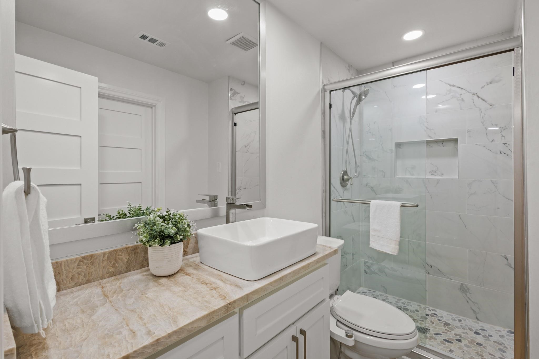 7938 Hillfawn Circle Dallas TX 75248