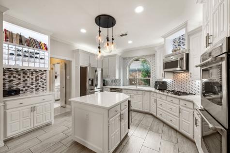 3036 Creekview Drive Grapevine TX 76051