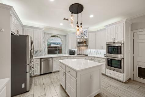 3036 Creekview Drive Grapevine TX 76051