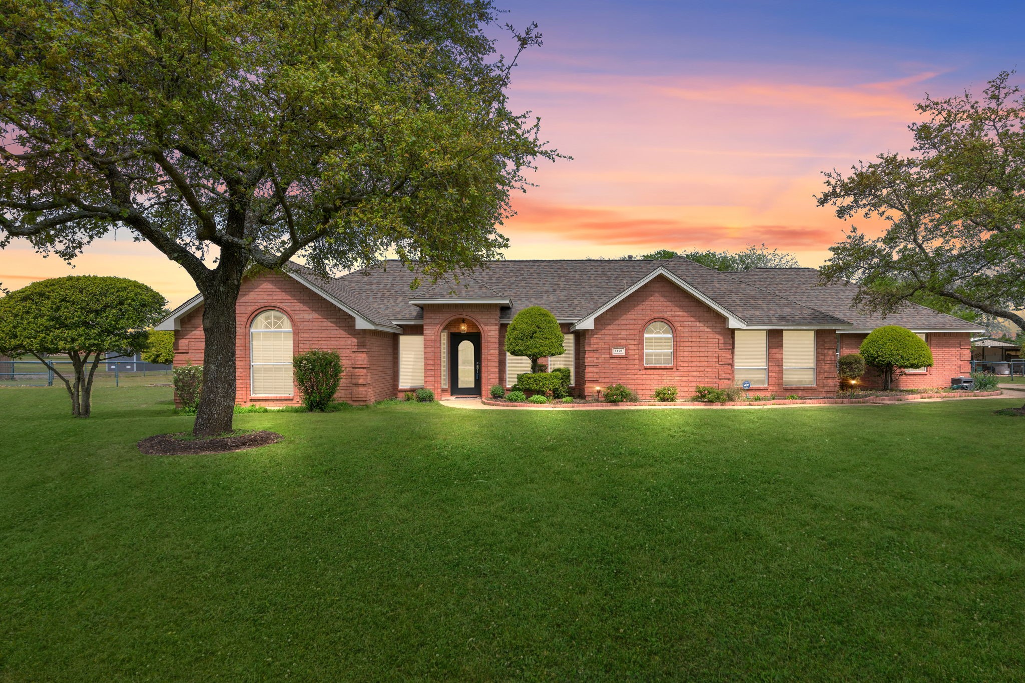 1421 Ashford Lane Midlothian TX 76065