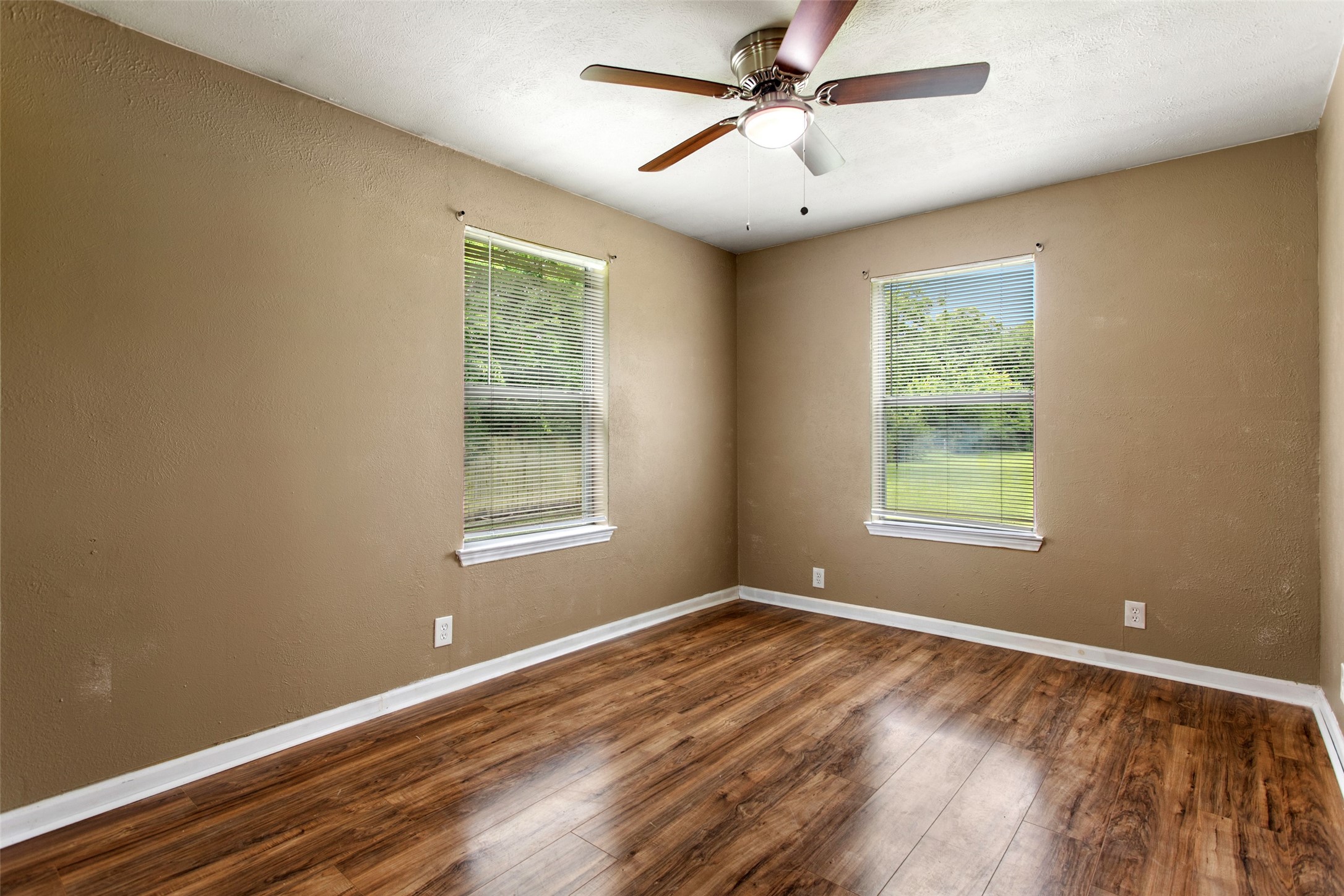 103 New Street Lone Oak TX 75453