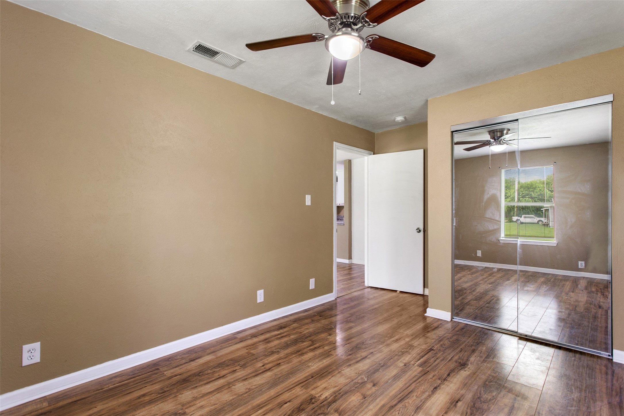 103 New Street Lone Oak TX 75453