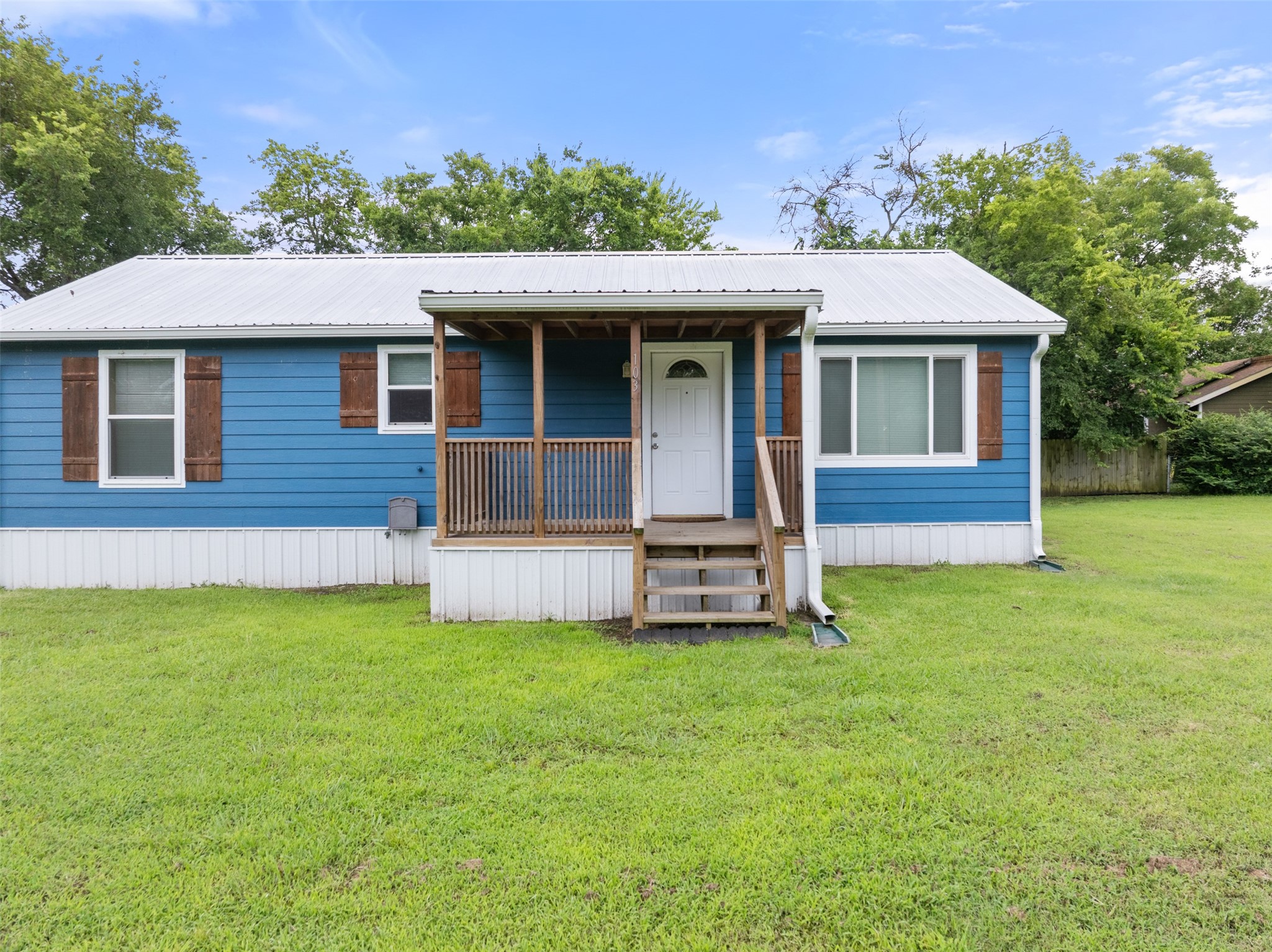 103 New Street Lone Oak TX 75453