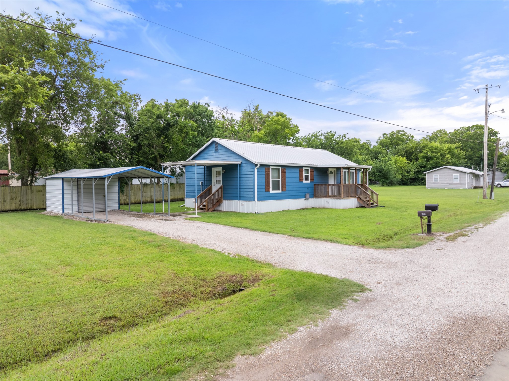 103 New Street Lone Oak TX 75453