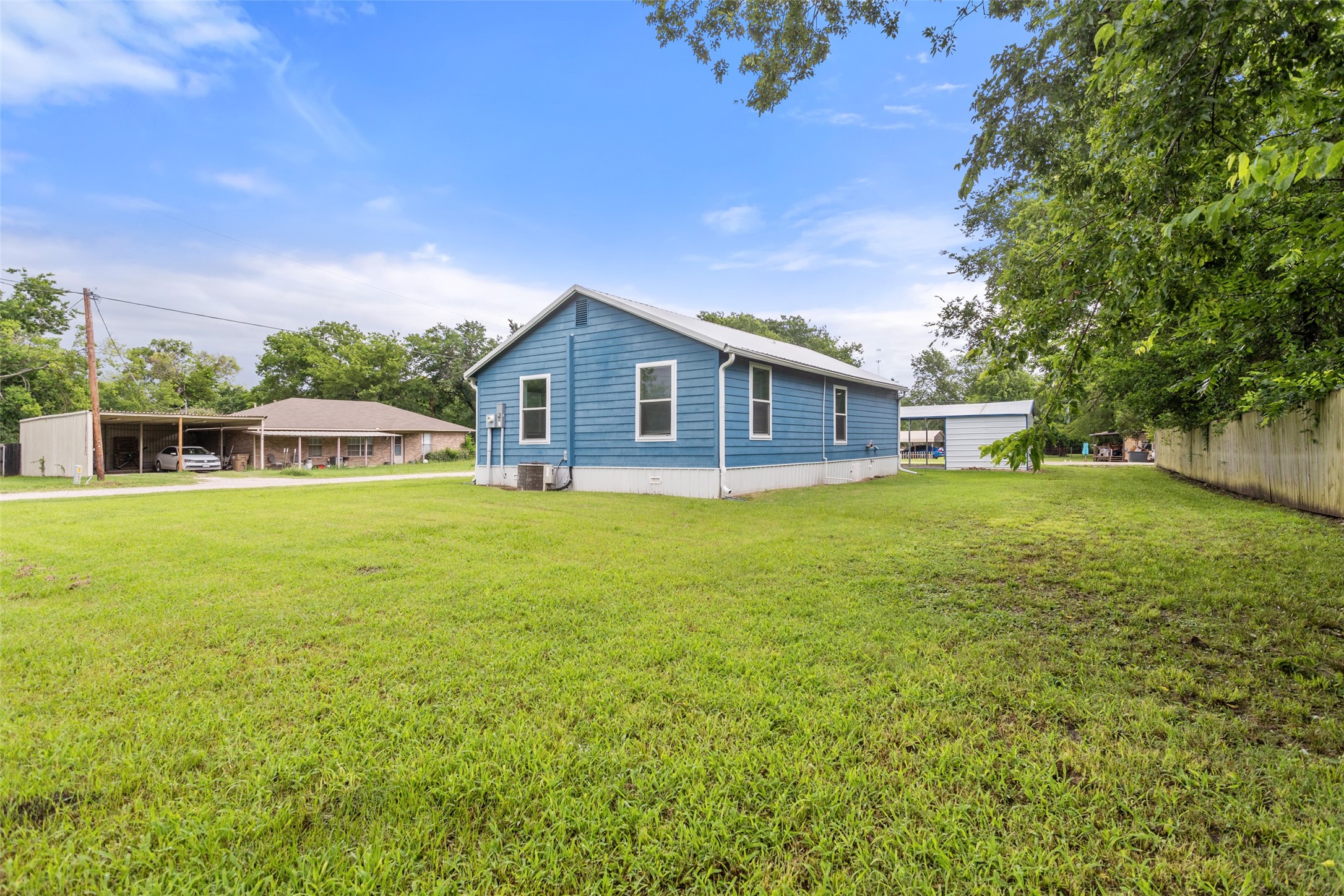 103 New Street Lone Oak TX 75453