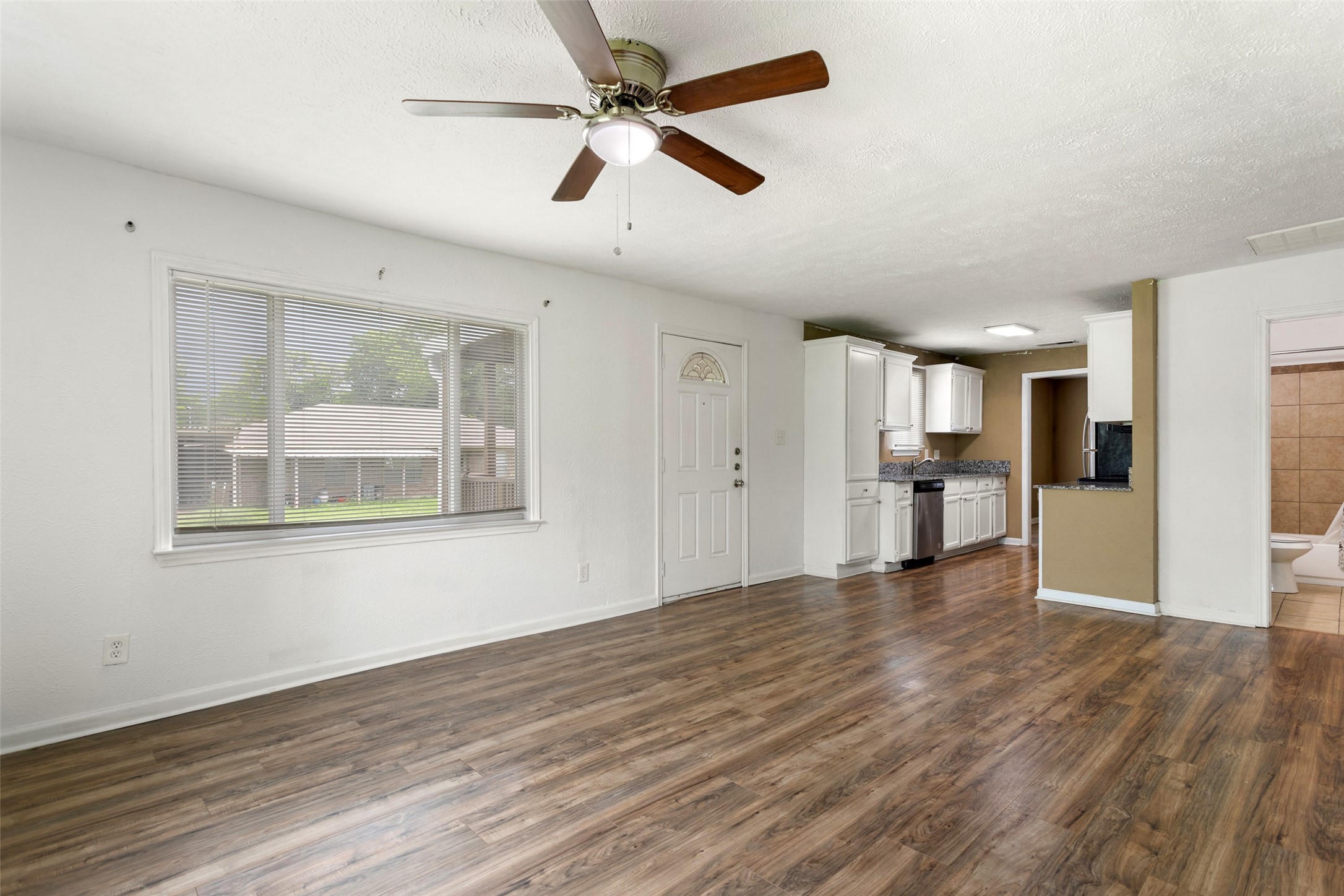 103 New Street Lone Oak TX 75453