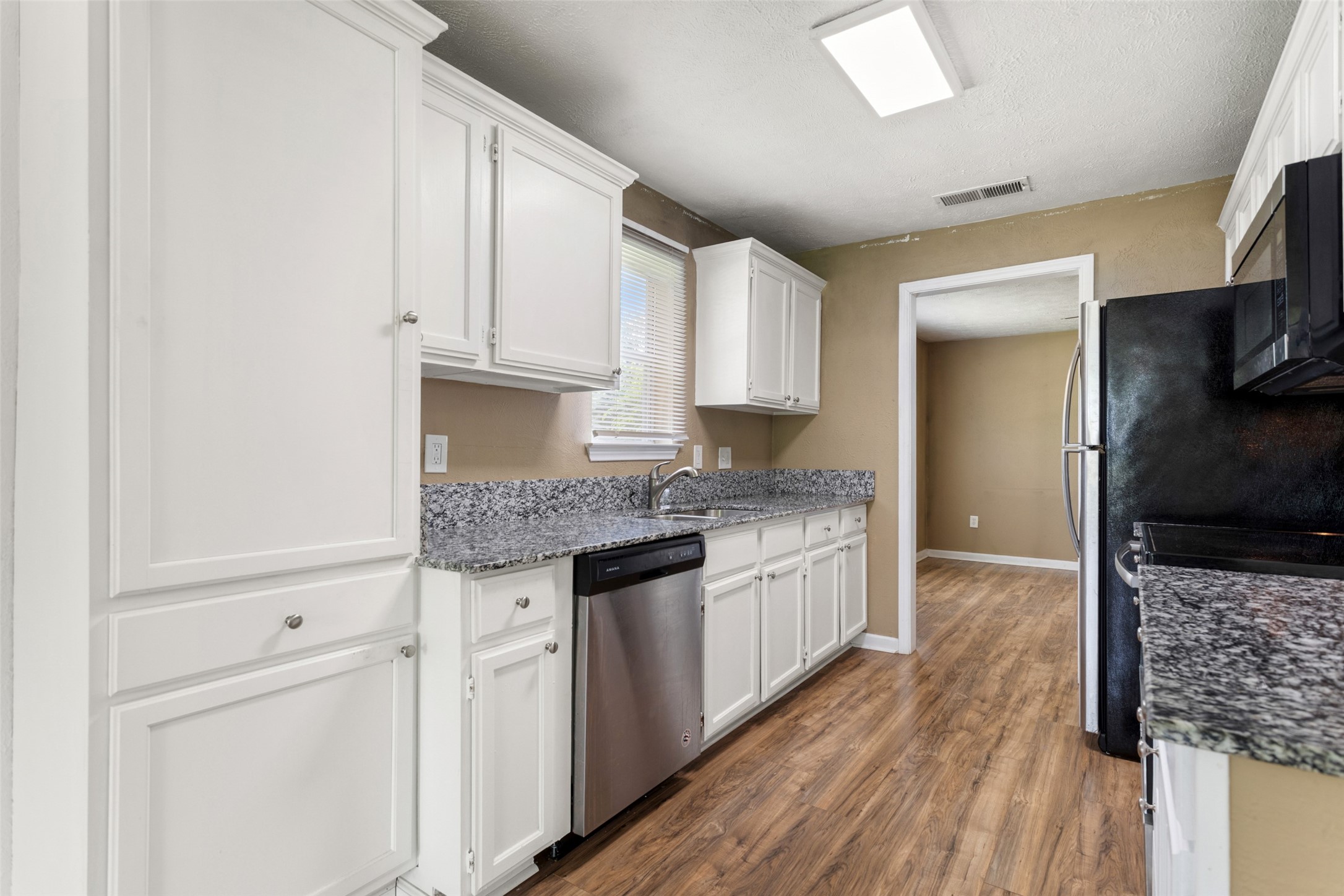 103 New Street Lone Oak TX 75453
