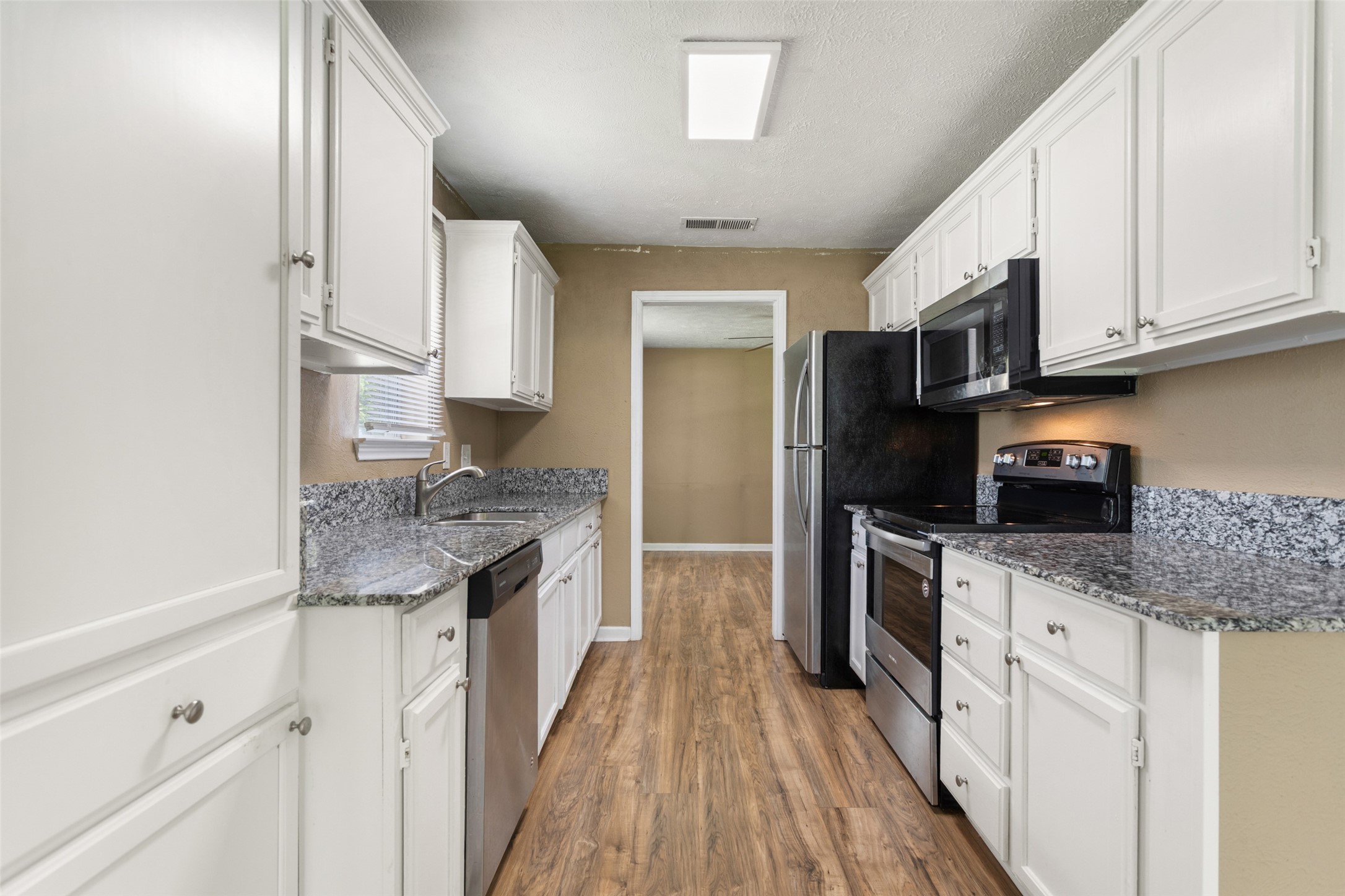103 New Street Lone Oak TX 75453