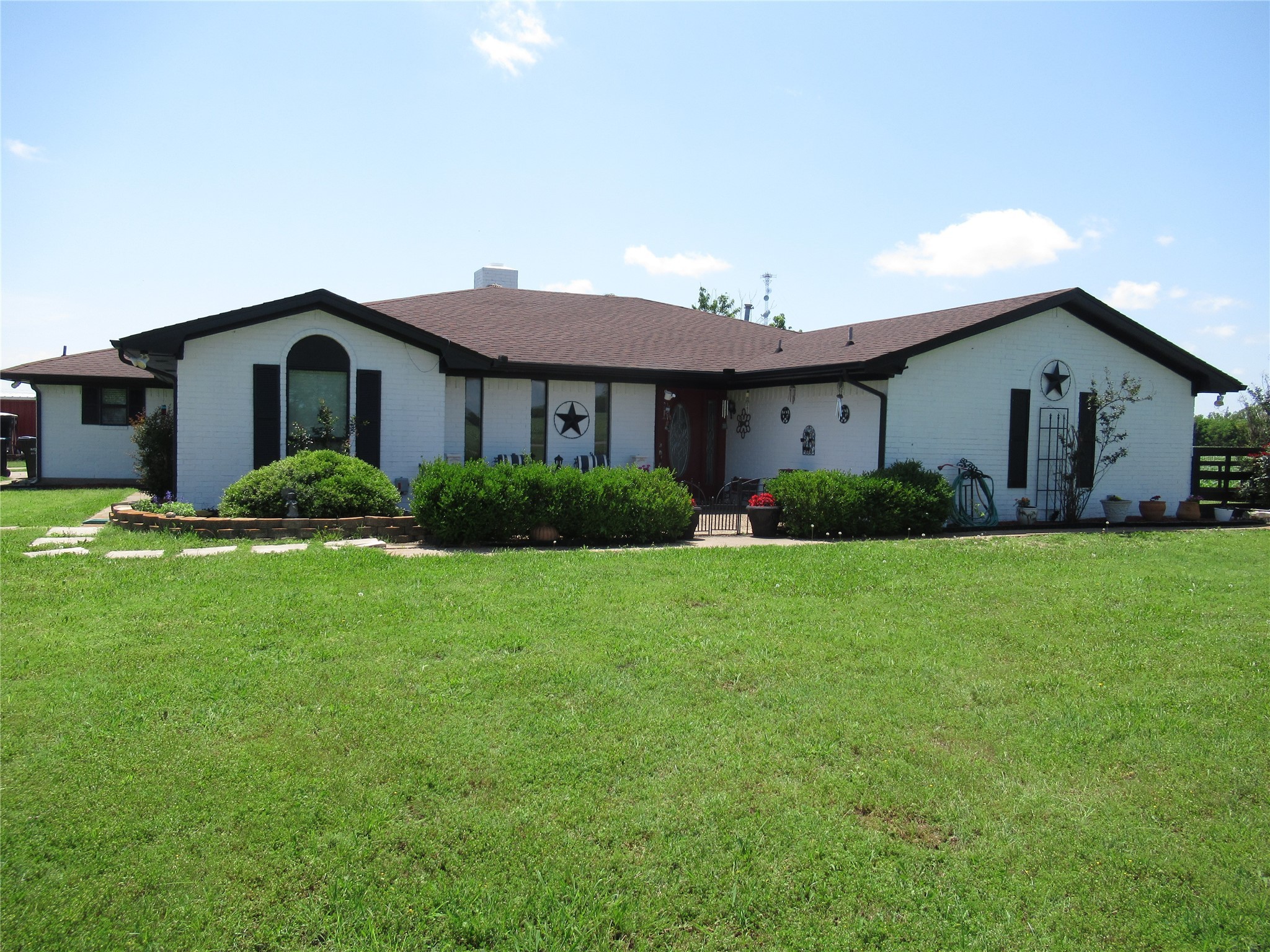 5805 Shelby Avenue Greenville TX 75402