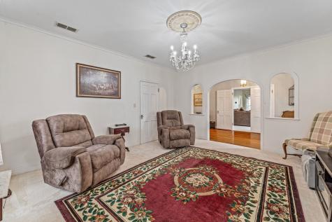 941 S Texas Street De Leon TX 76444