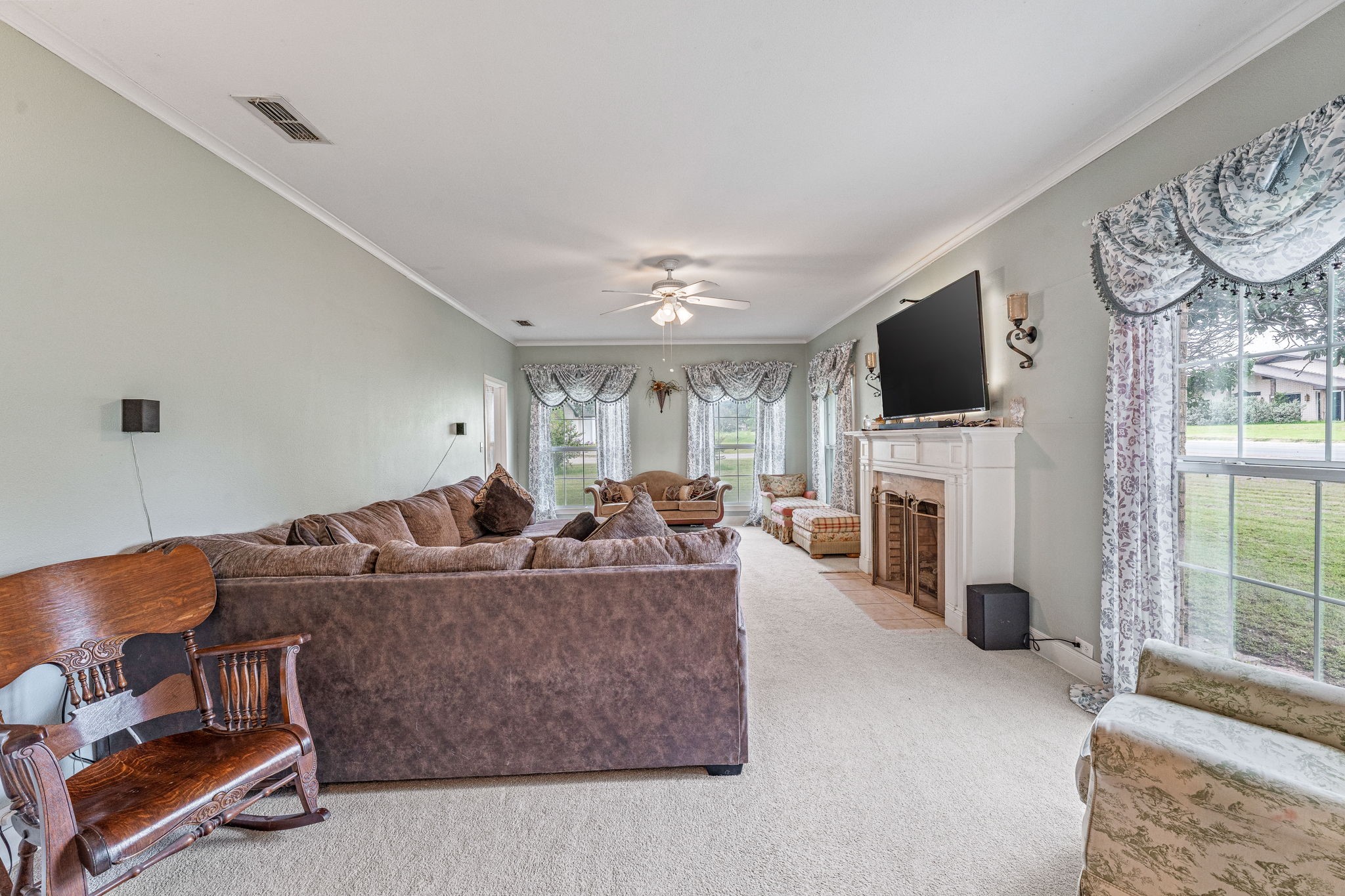941 S Texas Street De Leon TX 76444