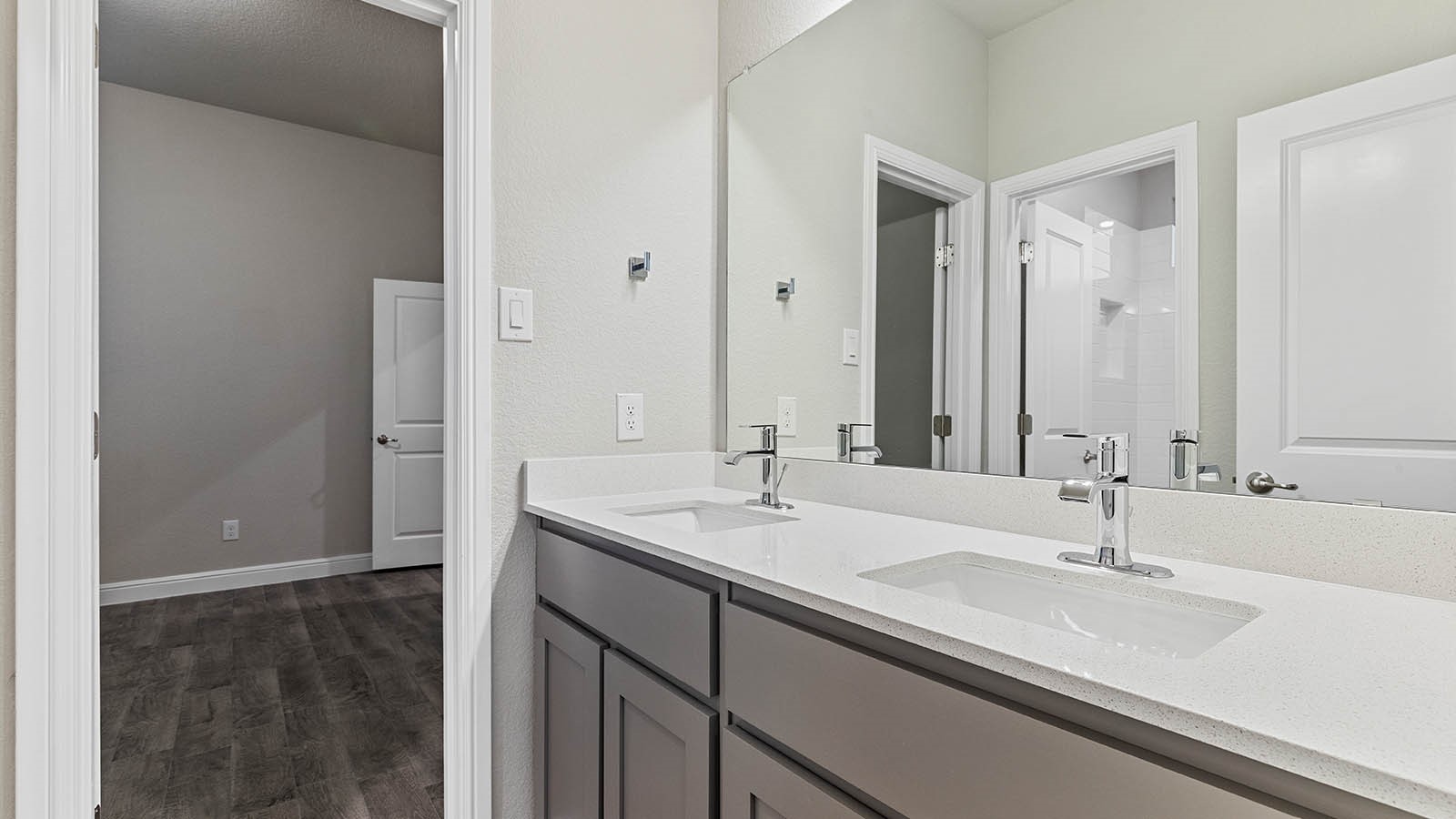 3275 Grayton Street Grand Prairie TX 76065