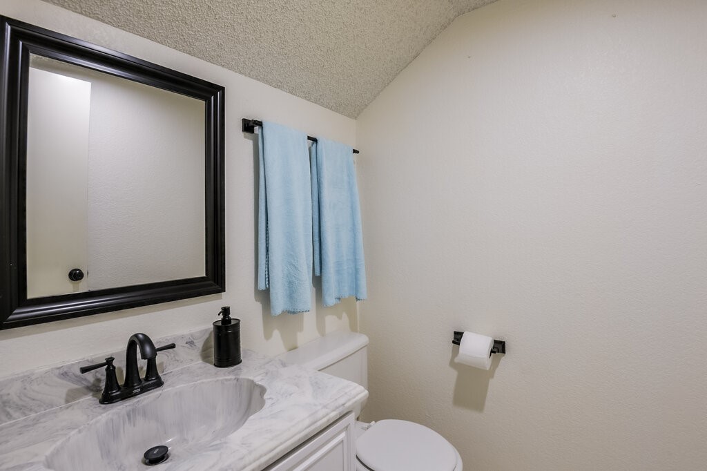 2813 White Oak Drive Grand Prairie TX 75052