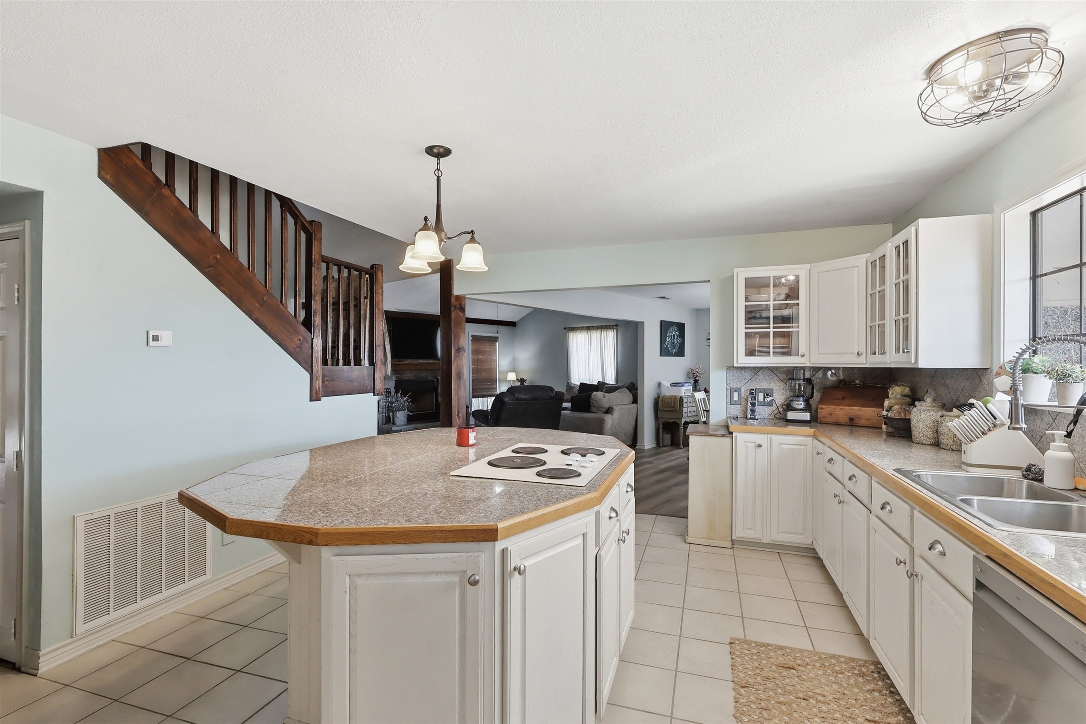 116 Cr 3340 Cookville TX 75558