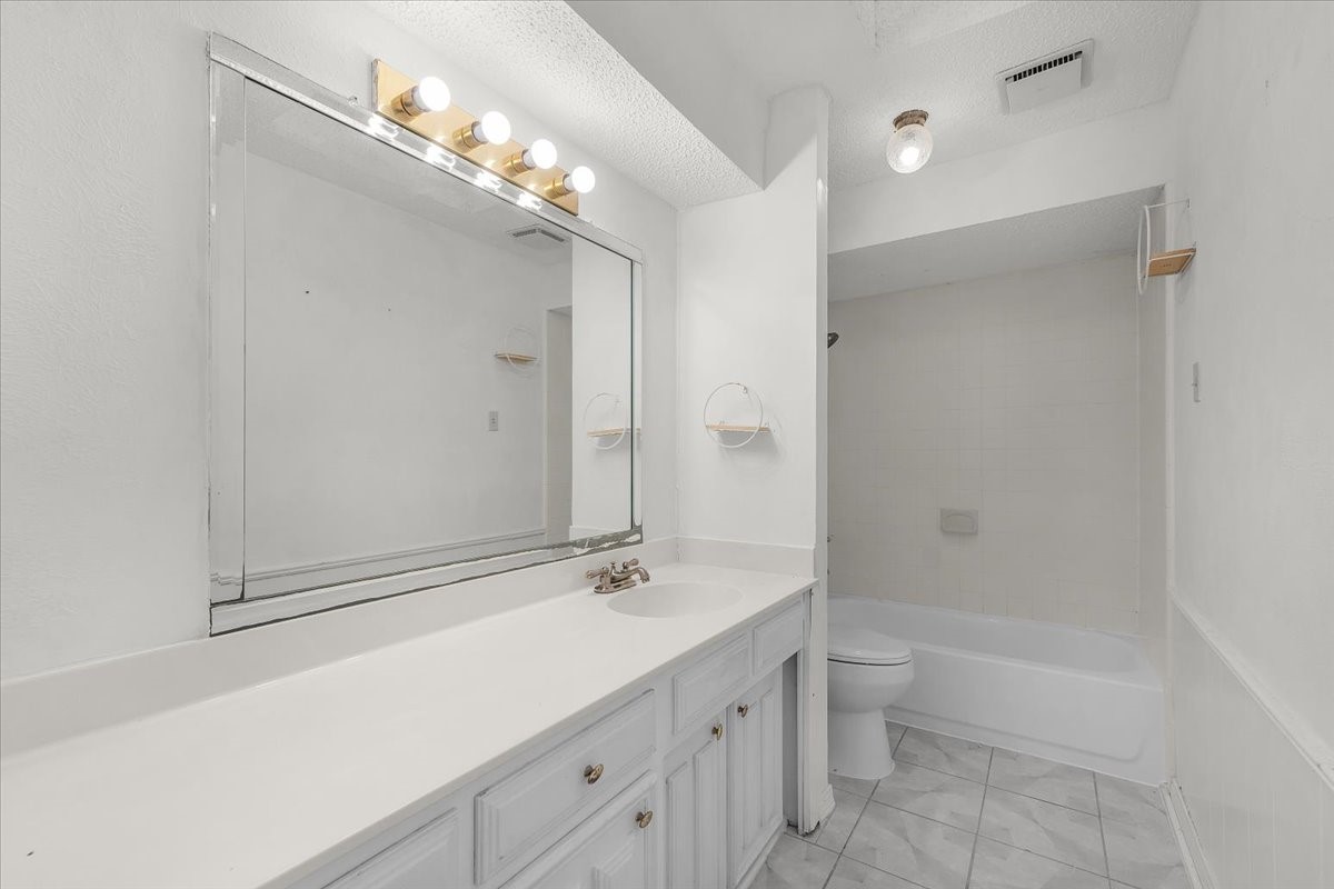 2301 Claridge Circle Plano TX 75075