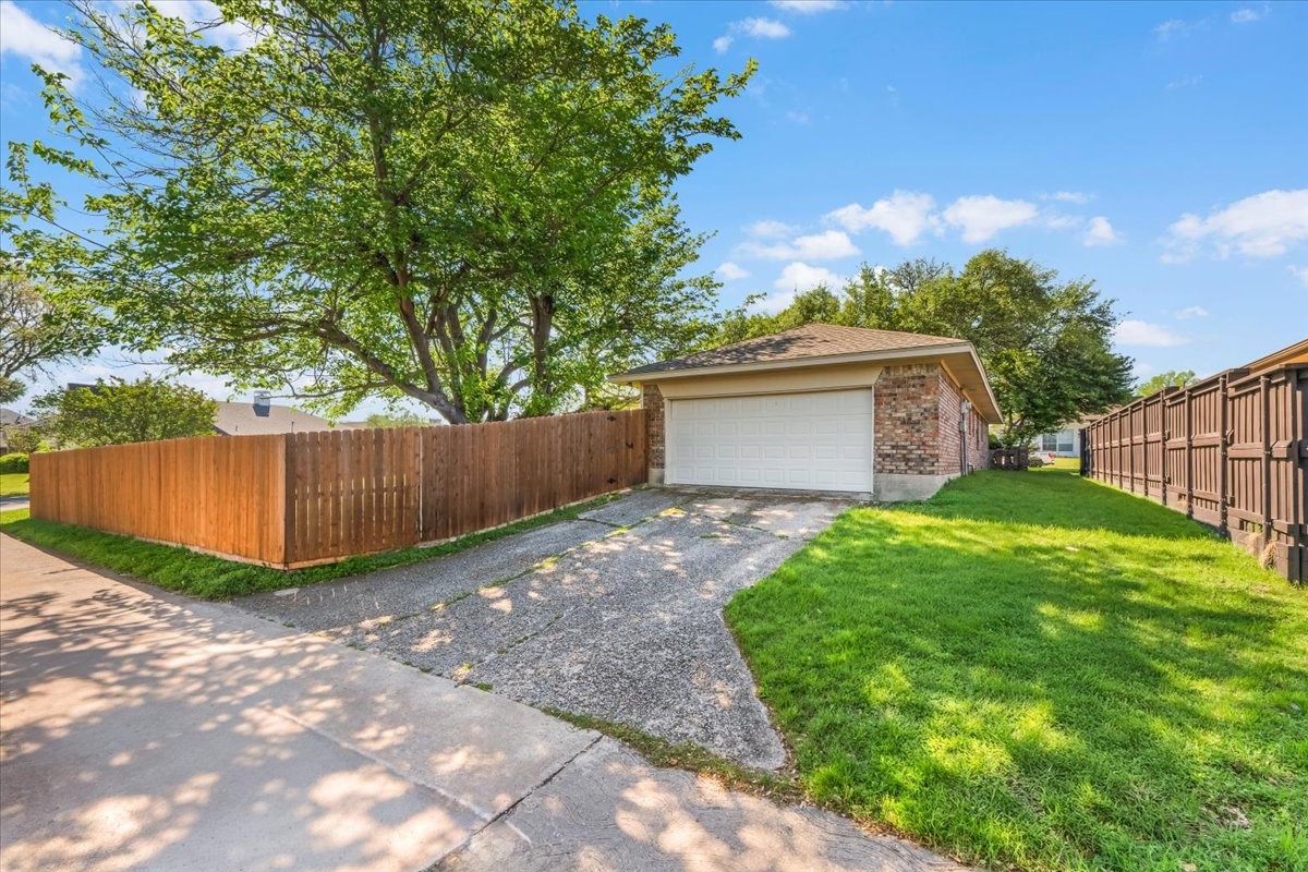2301 Claridge Circle Plano TX 75075