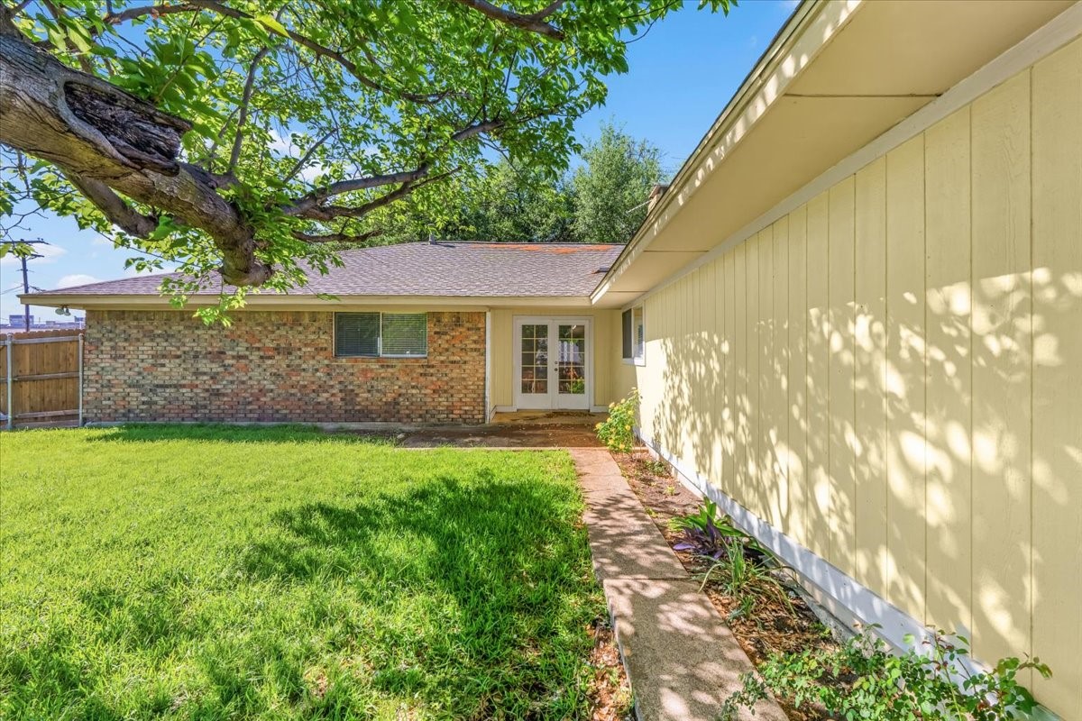 2301 Claridge Circle Plano TX 75075