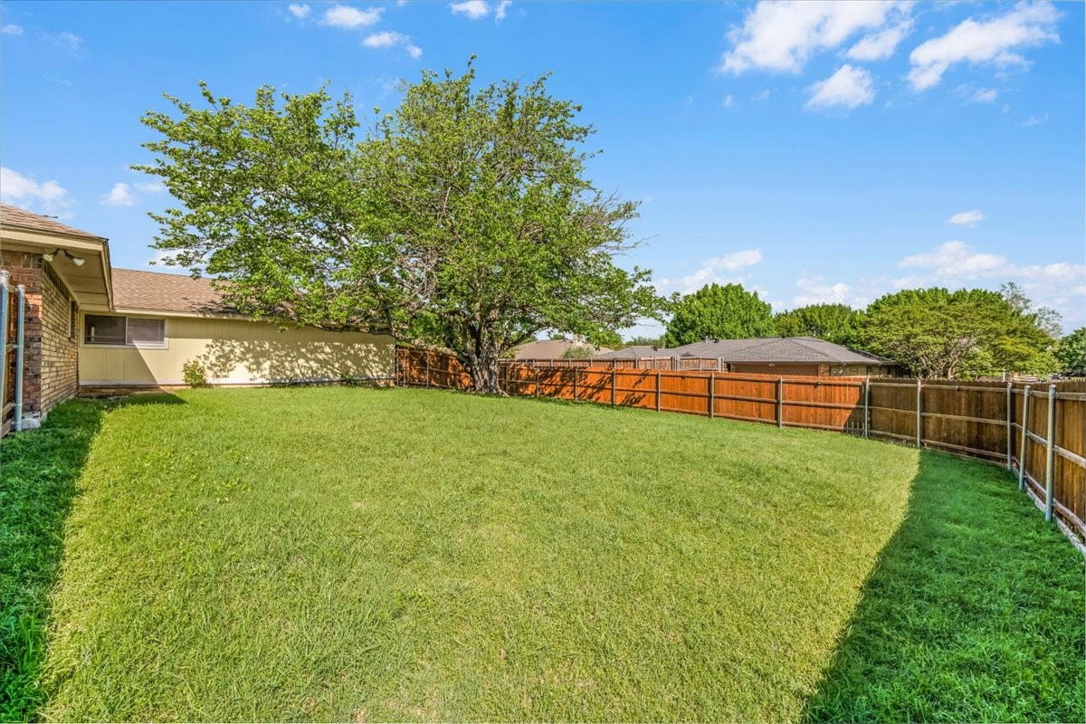 2301 Claridge Circle Plano TX 75075