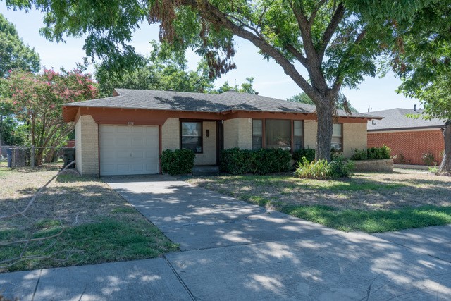 1908 Oldgate Lane Garland TX 75042