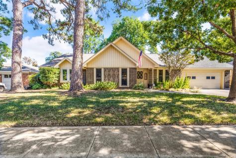 1809 Holm Oak Street Arlington TX 76012