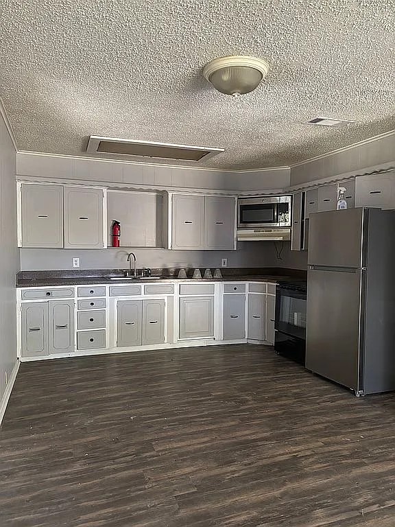 1711 Ash Street Commerce TX 75428