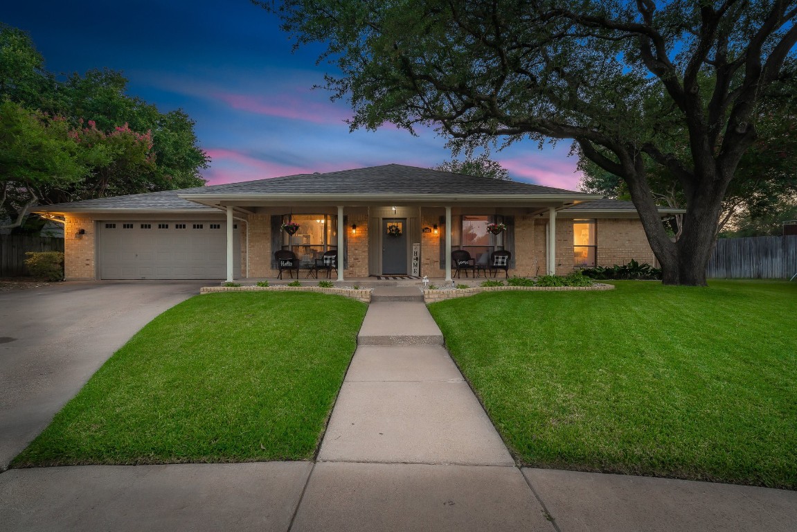 3601 Greenway Drive Bedford TX 76021
