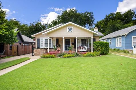 1800 Clover Lane Fort Worth TX 76107