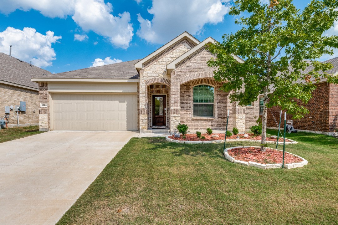 8424 Gray Squirrel Lane Mckinney TX 75071