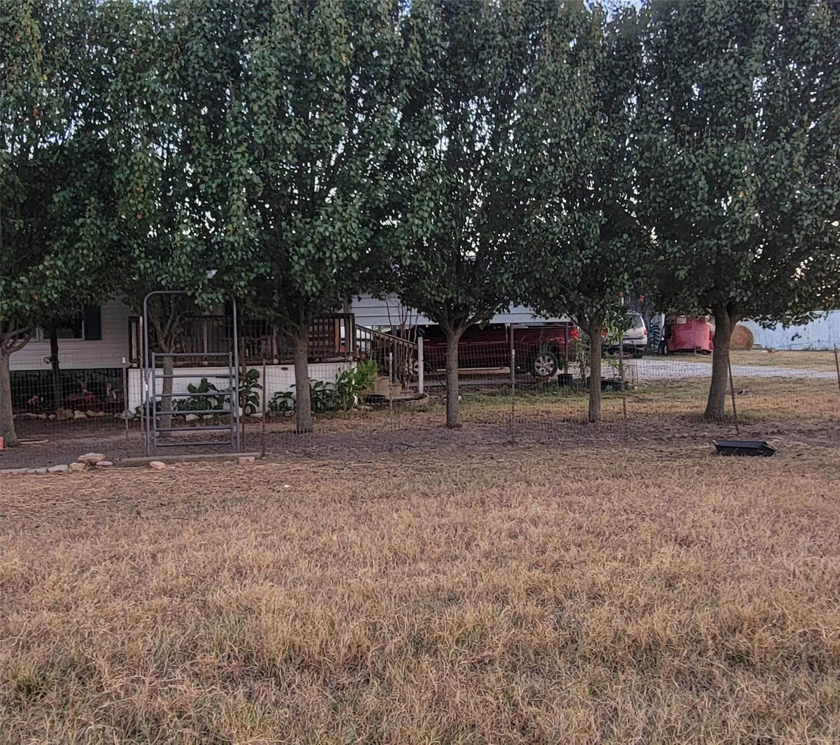 806 N Fm 1752 Savoy TX 75479