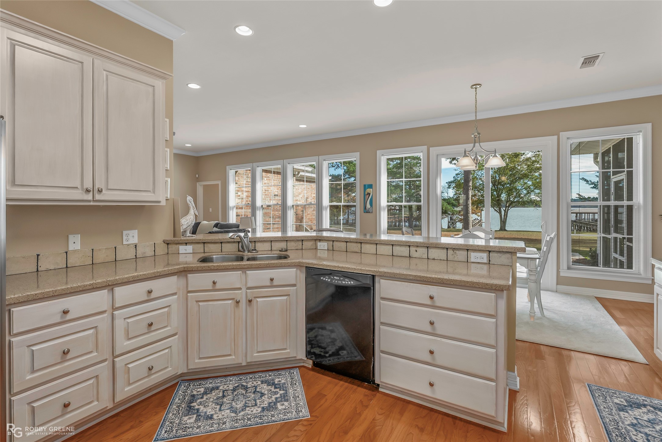 90 La Belle Court Many LA 71449