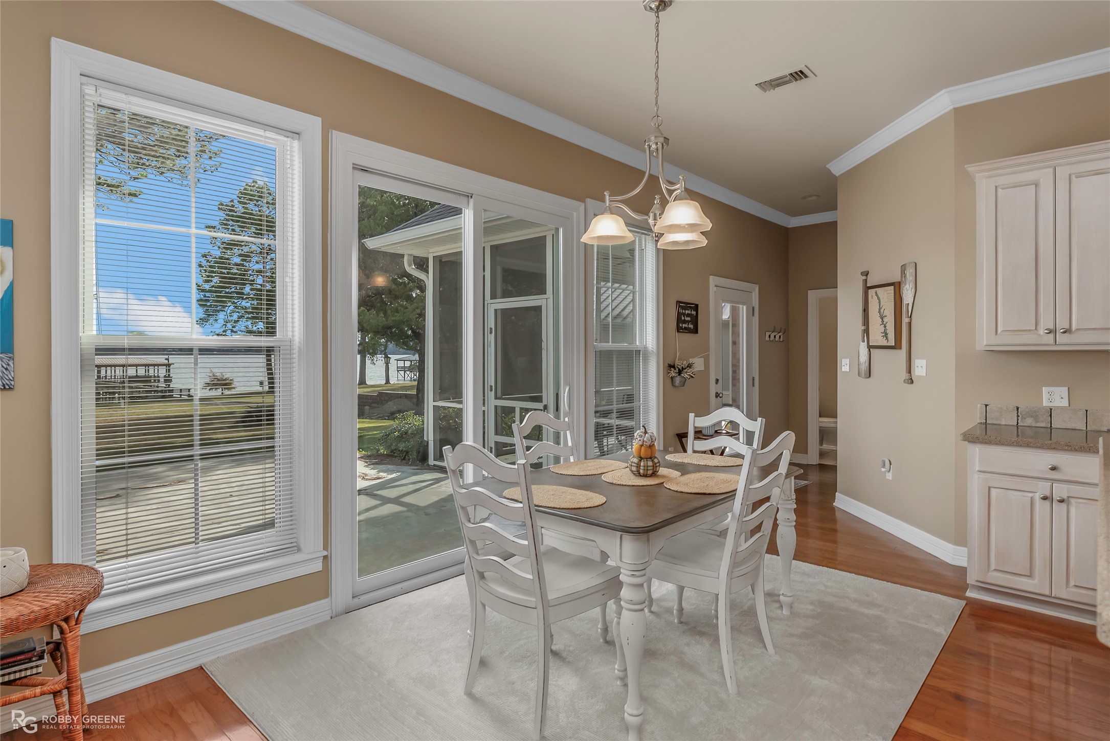 90 La Belle Court Many LA 71449