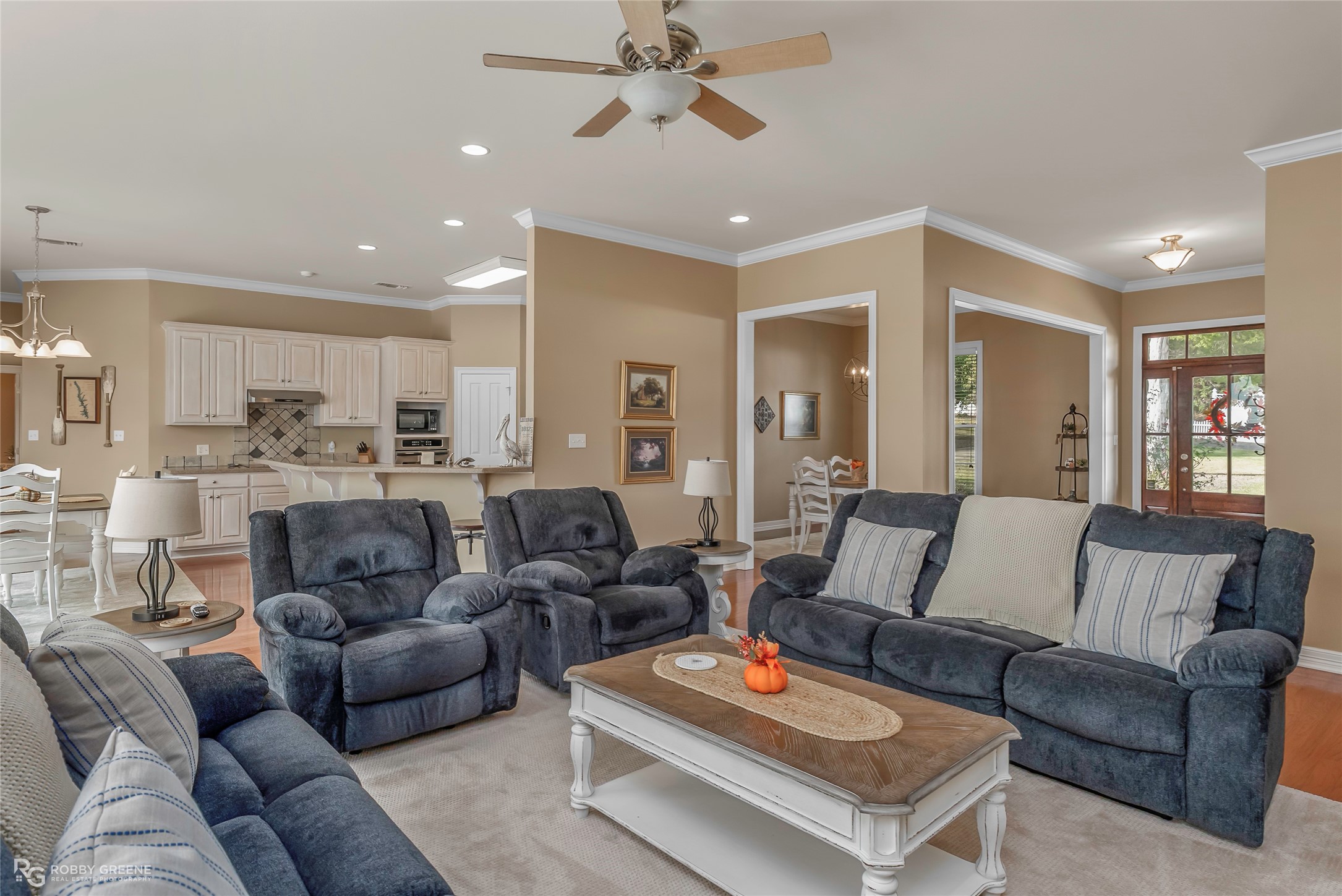 90 La Belle Court Many LA 71449