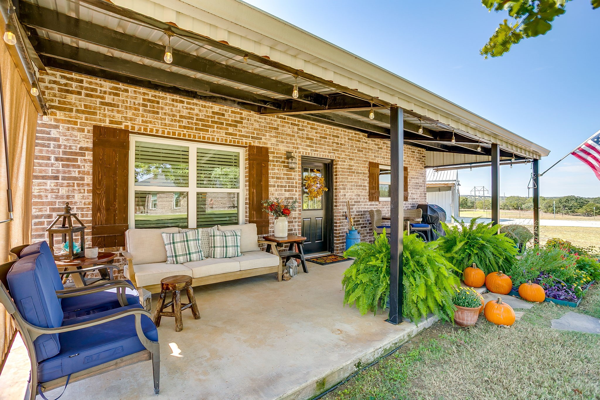 229 Oak Tree Court Poolville TX 76487