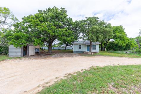 920 Gas House Road Clyde TX 79510