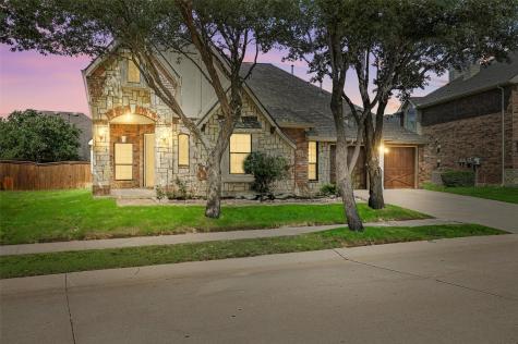 841 Branch Crossing Lantana TX 76226
