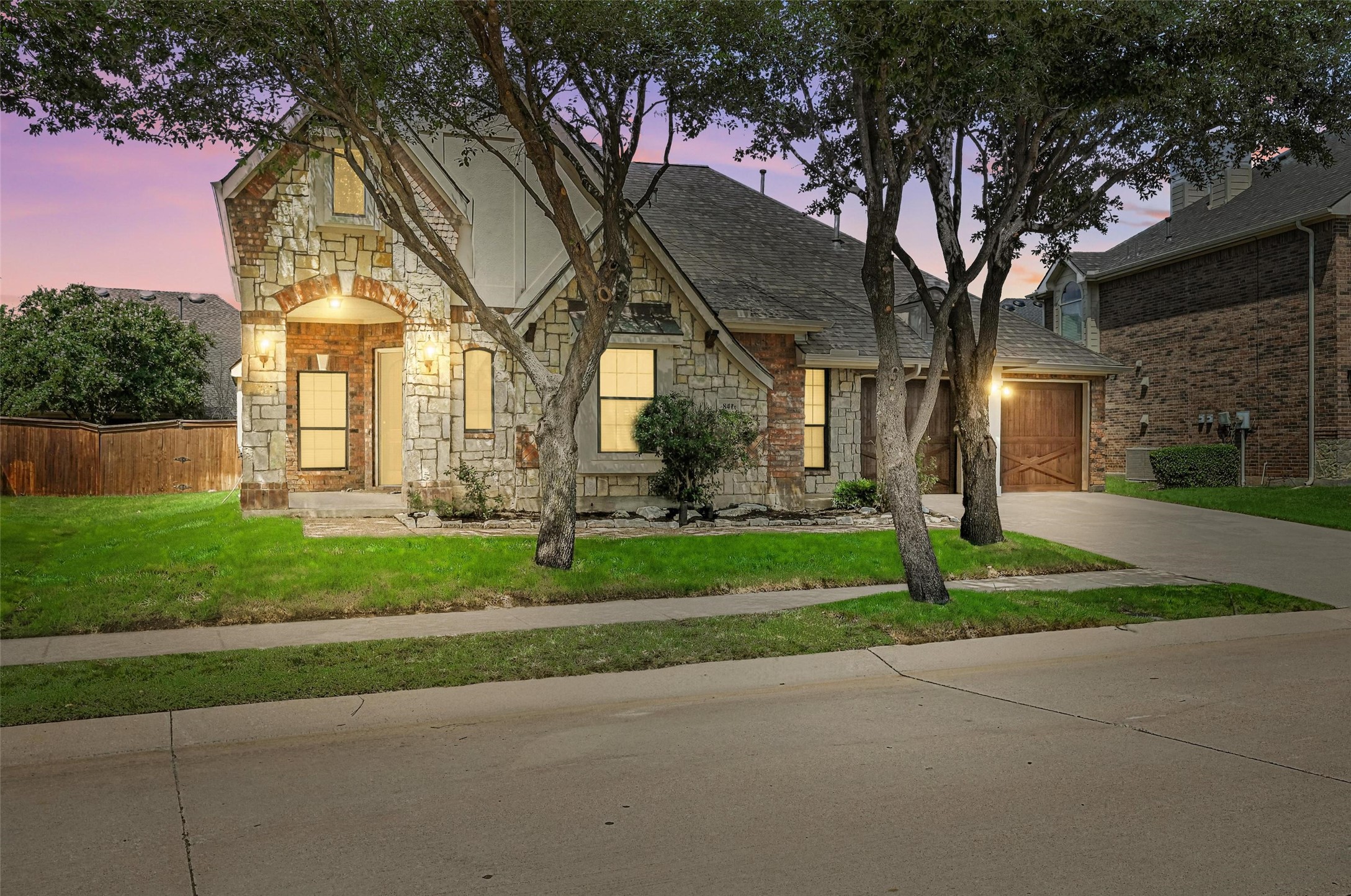 841 Branch Crossing Lantana TX 76226
