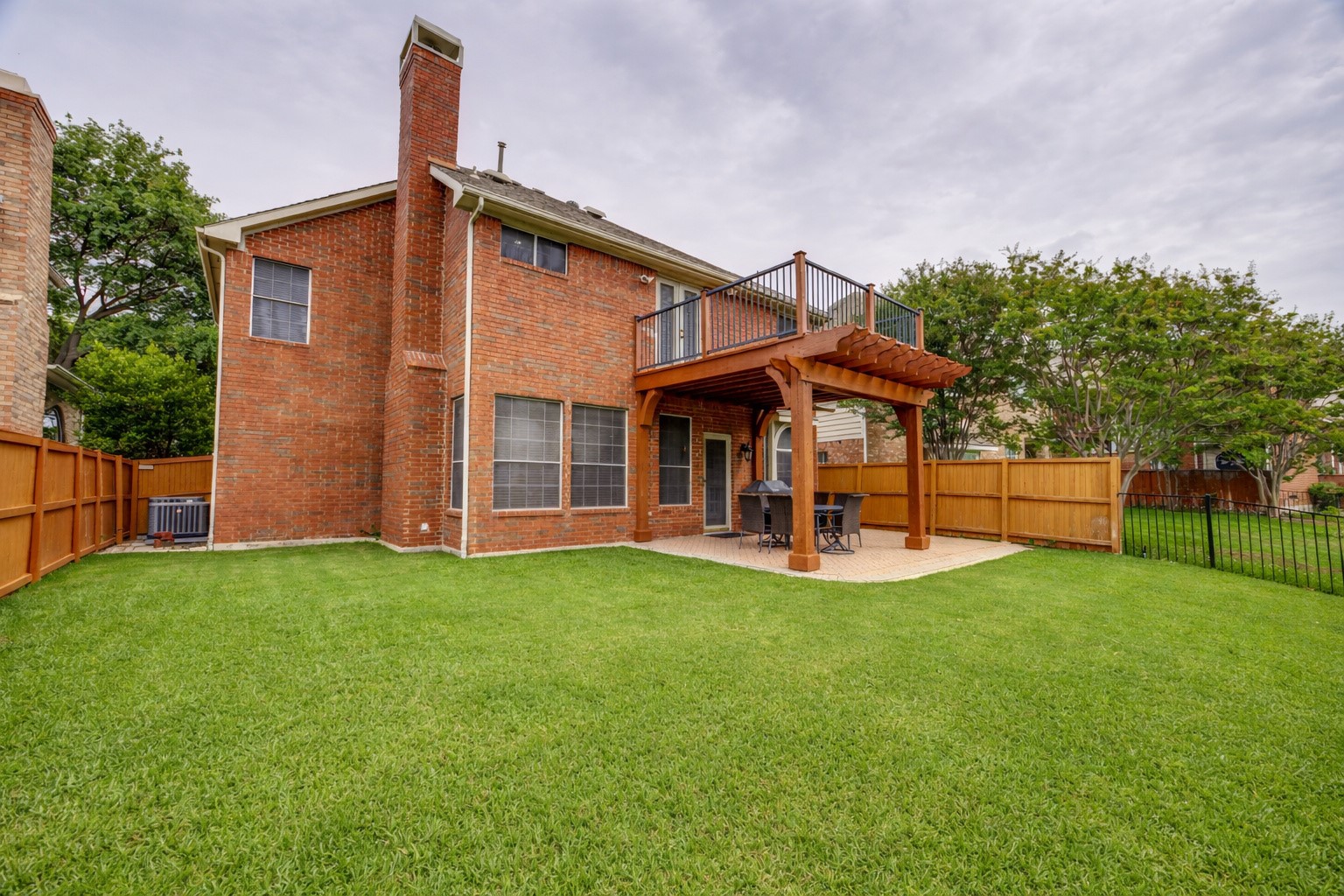 316 Riverwalk Lane Irving TX 75063