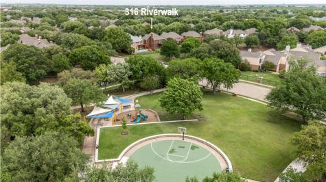 316 Riverwalk Lane Irving TX 75063