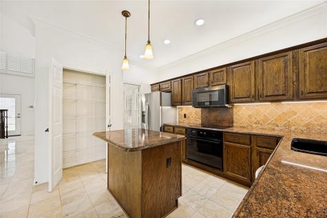 316 Riverwalk Lane Irving TX 75063