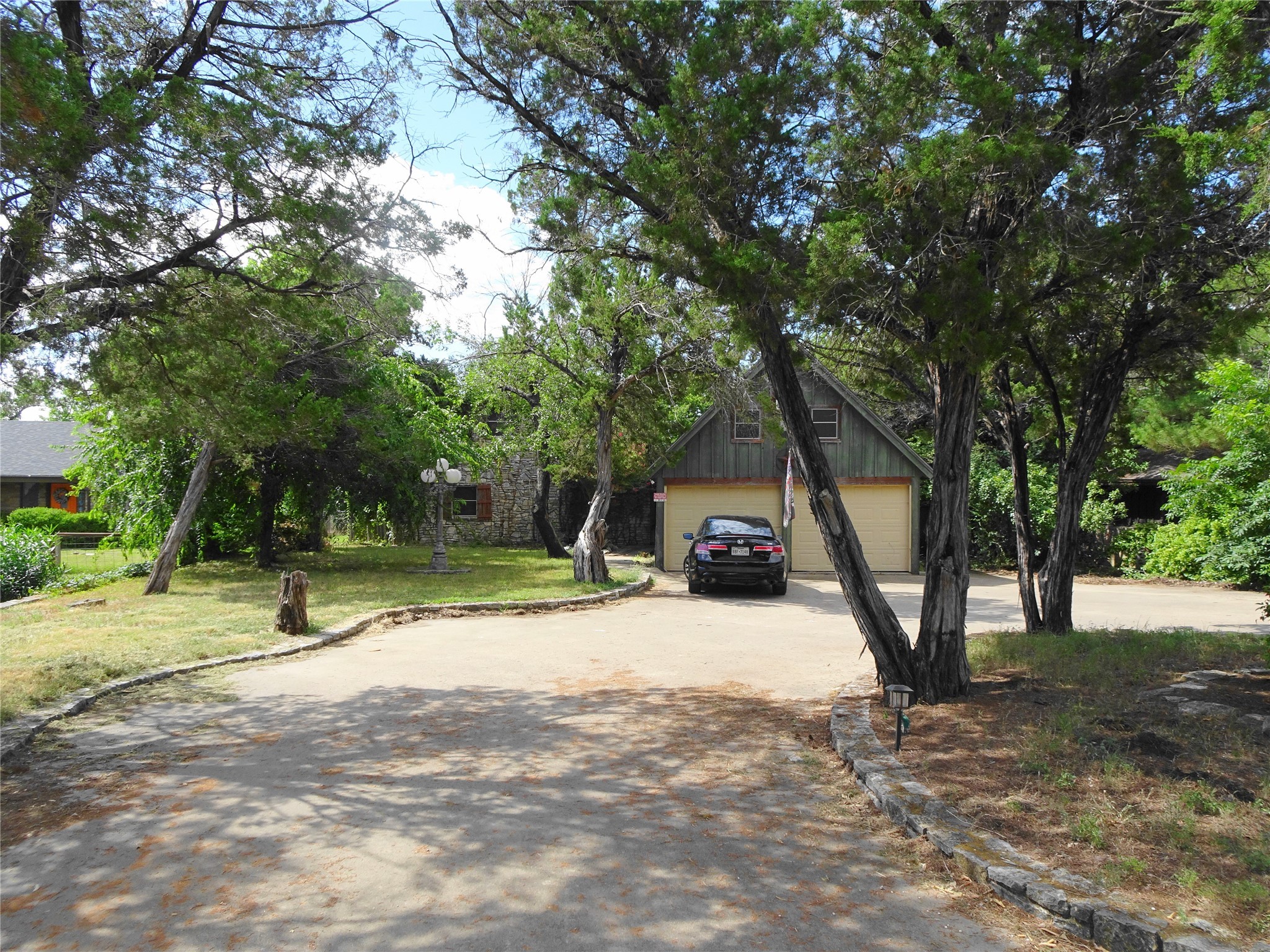 1009 Laguna Vista Court Granbury TX 76048