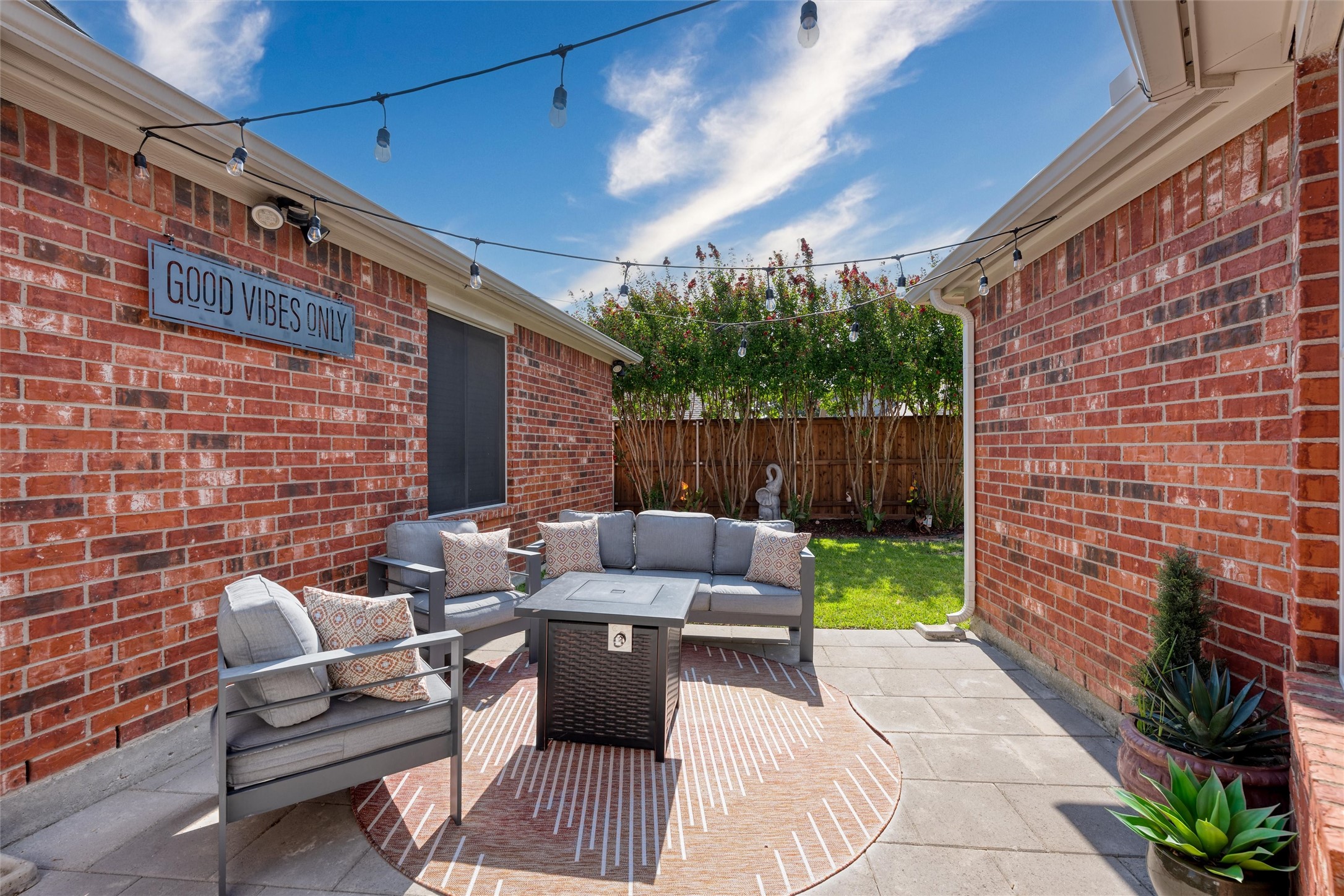 912 Thimbleberry Drive Mckinney TX 75071