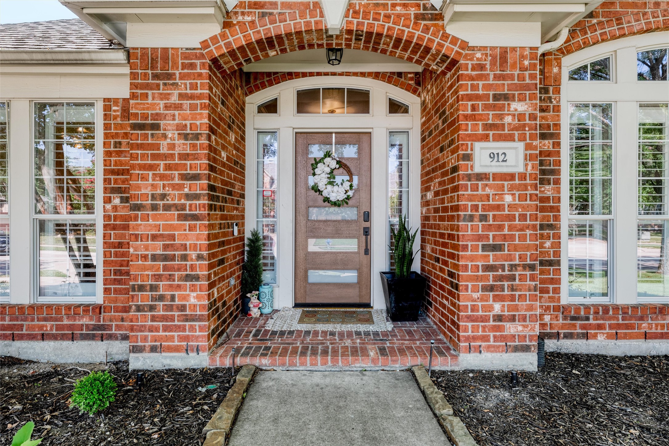 912 Thimbleberry Drive Mckinney TX 75071