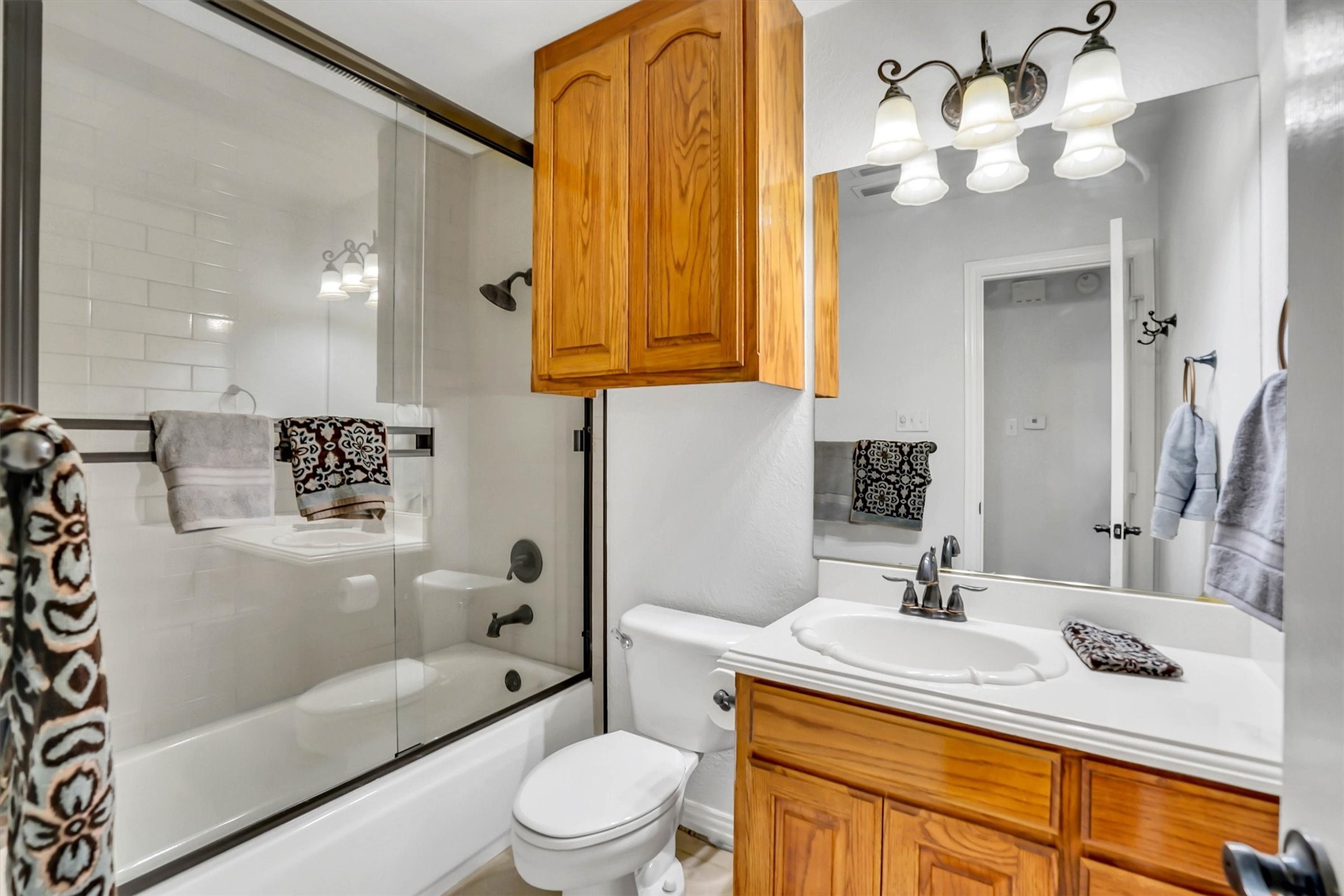 428 Shelby Drive Burleson TX 76028