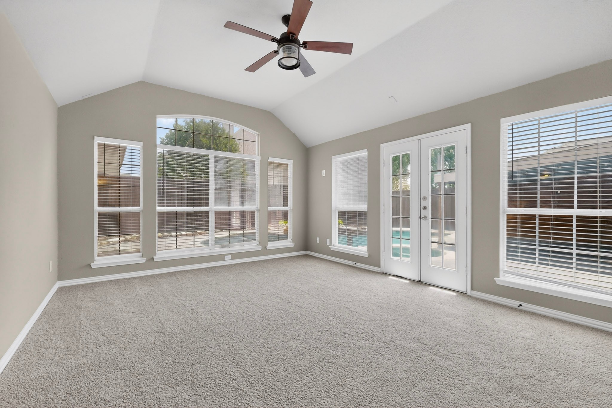 5915 Fieldcrest Lane Sachse TX 75048