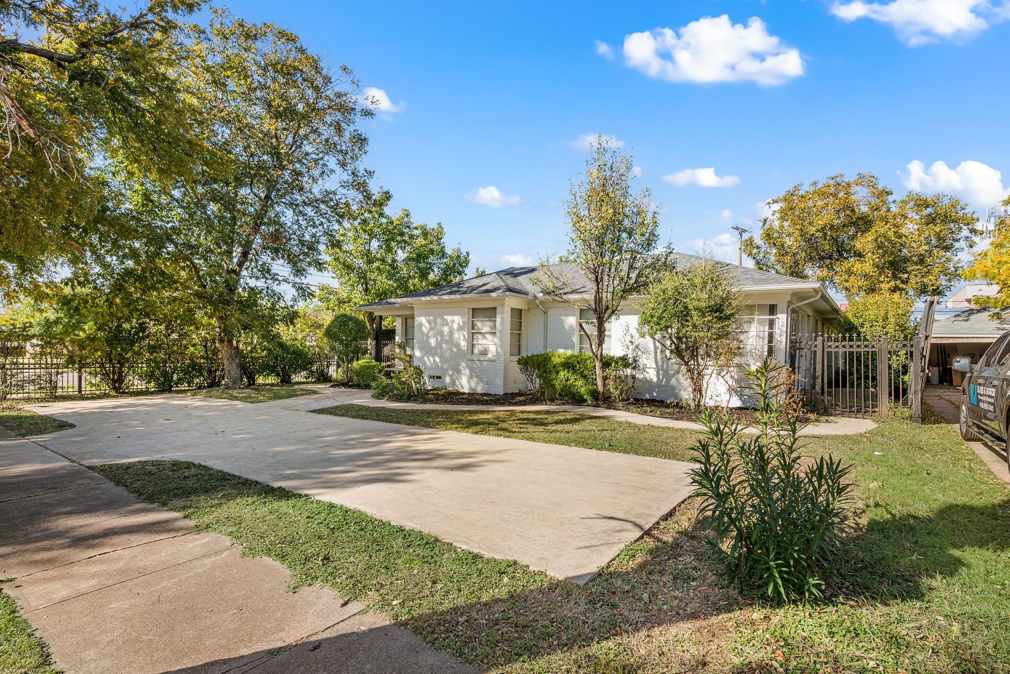 3705 Seguin Drive Dallas TX 75220