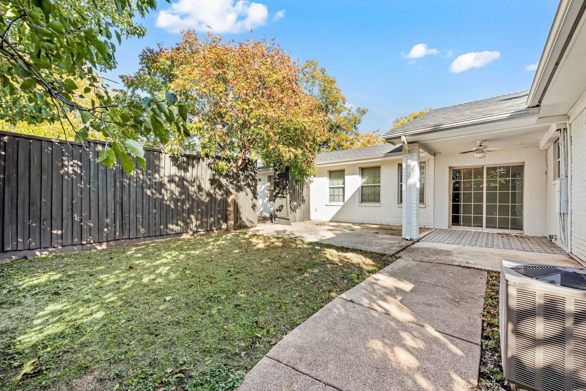 3705 Seguin Drive Dallas TX 75220