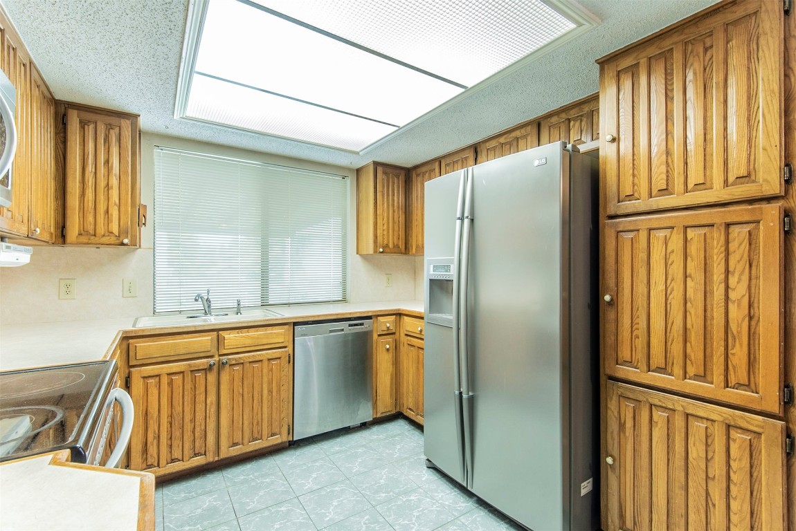 1415 Sayles Avenue Arlington TX 76018