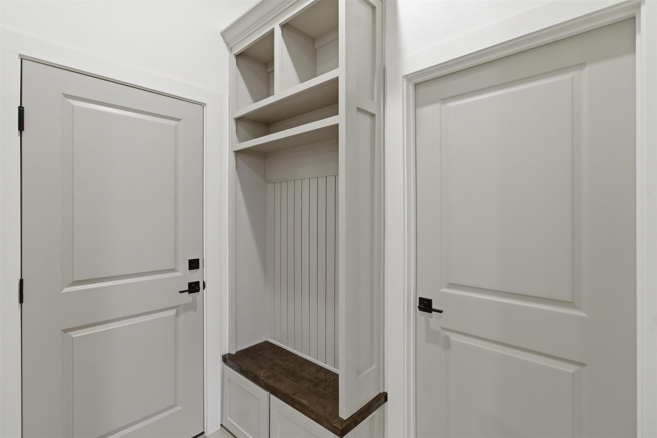 713 Club Oak Drive River Oaks TX 76114